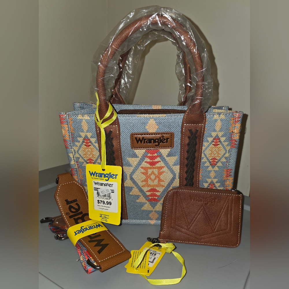 Wrangler Blue and Brown Geometric Tote Bag W/Matching Card Holder - Picture 3 of 11